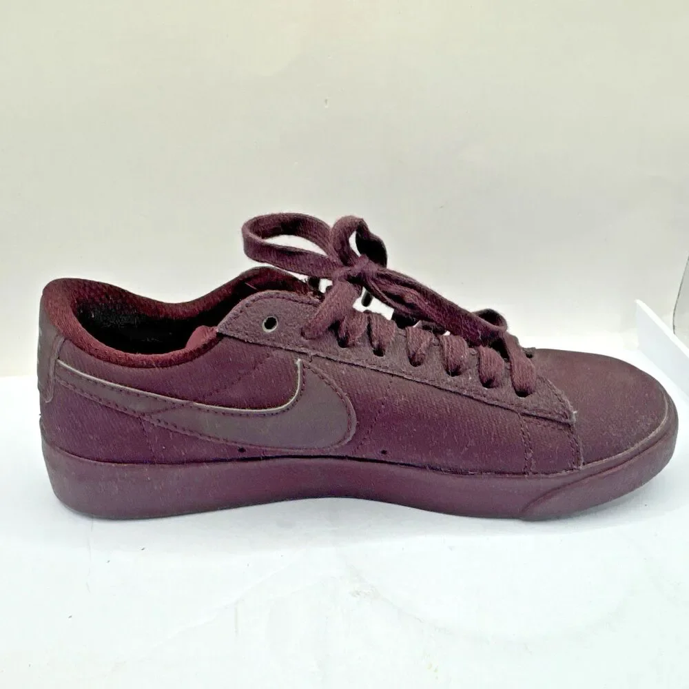 Nike Boys Girls  AA3987 600 Canvas Rare Triple Purple Burgundy Reflectors 5.5